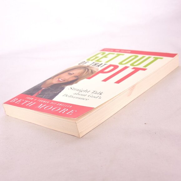 Beth Moore - Get Out Of That Pit - (Paperback) - Special TBN Edition - Picture 3 of 9